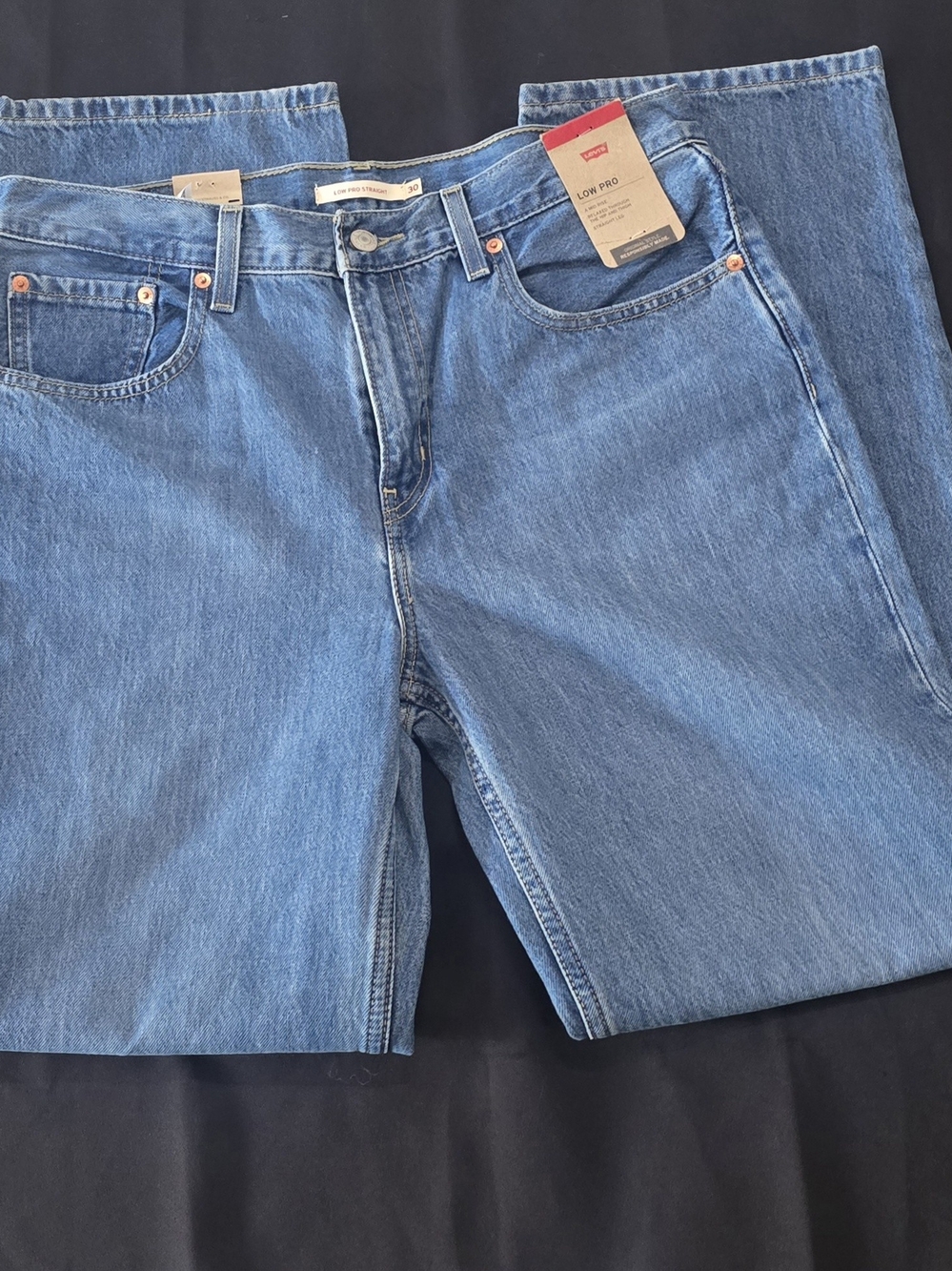 Levi's Women's Straight-Leg Mid RISE Jeans Size 30